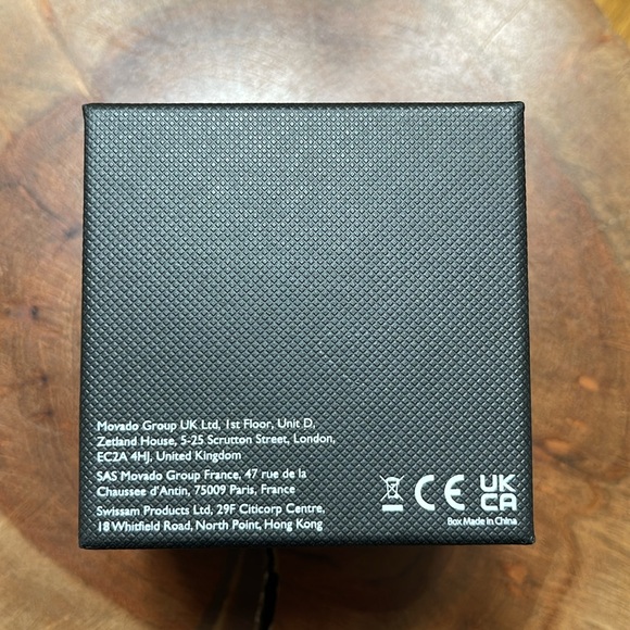 NEW IN BOX COACH 32mm RUBY WATCH WITH SIGNATURE FACE - Picture 9 of 16